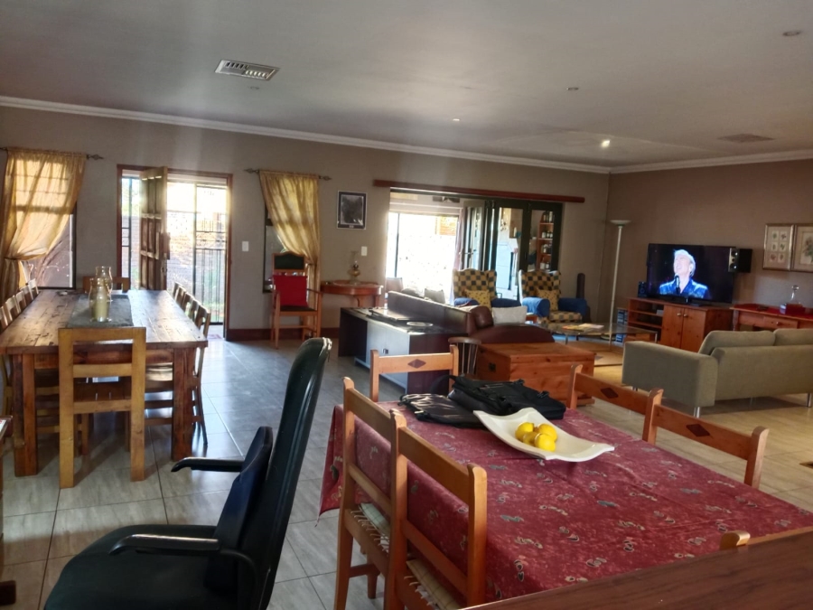 3 Bedroom Property for Sale in Kuruman Northern Cape